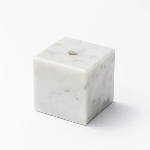 SHINOBO cube 花立て 1